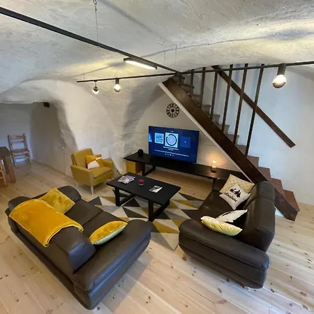 - La Mouree Holiday home